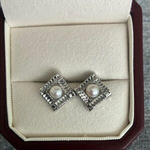 Elegant Silver Pearl Earrings